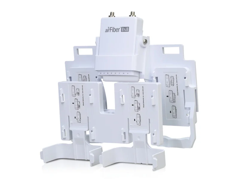 UBN-AF-MPX8 · Ubiquiti AirFiber MPX8 multiplexor 8x8 MIMO